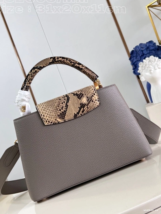 WIS LOUIS BB-31.5*20*11CM CAPUCINES VUITTON 0716